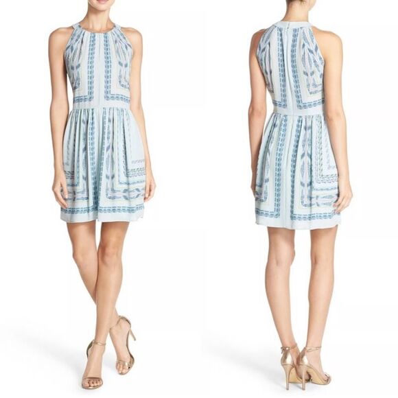 BCBGMaxazria Sleeveless Cambria Fit &Flare Dress in Light Blue Tapestry Print 8 - Picture 1 of 7